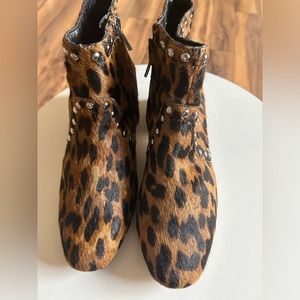 Sam Edelman cheetah boots size 6.5